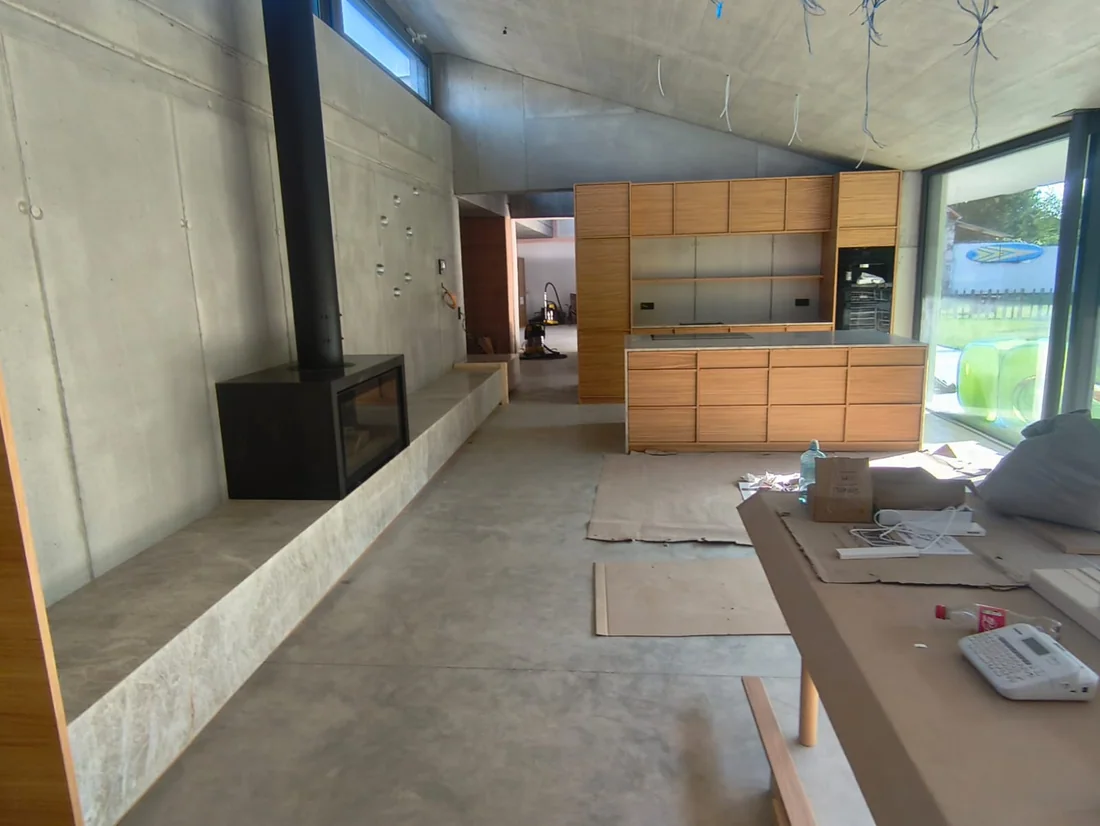 Taj Mahal I – Taj Mahal quartzite, Kitchen island (image 9)