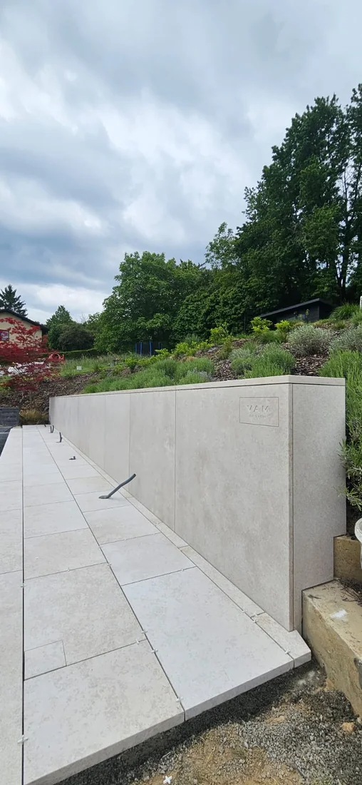 Villa STR – Natural stone, Terrace, pool, retaining wall with logo, steps (image 2)