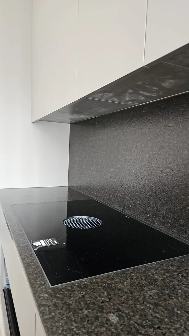 Villa TY – Natural stone & porcelain, Vanities, kitchen, fireplace, exterior, retractable pool (image 1)