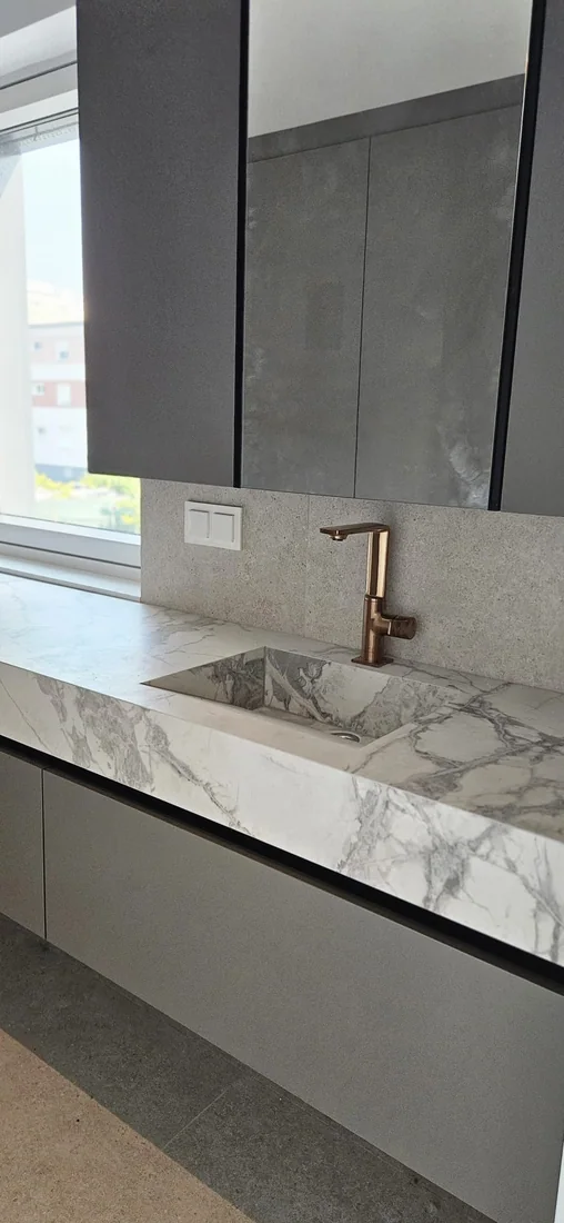 Villa TY – Natural stone & porcelain, Vanities, kitchen, fireplace, exterior, retractable pool (image 2)