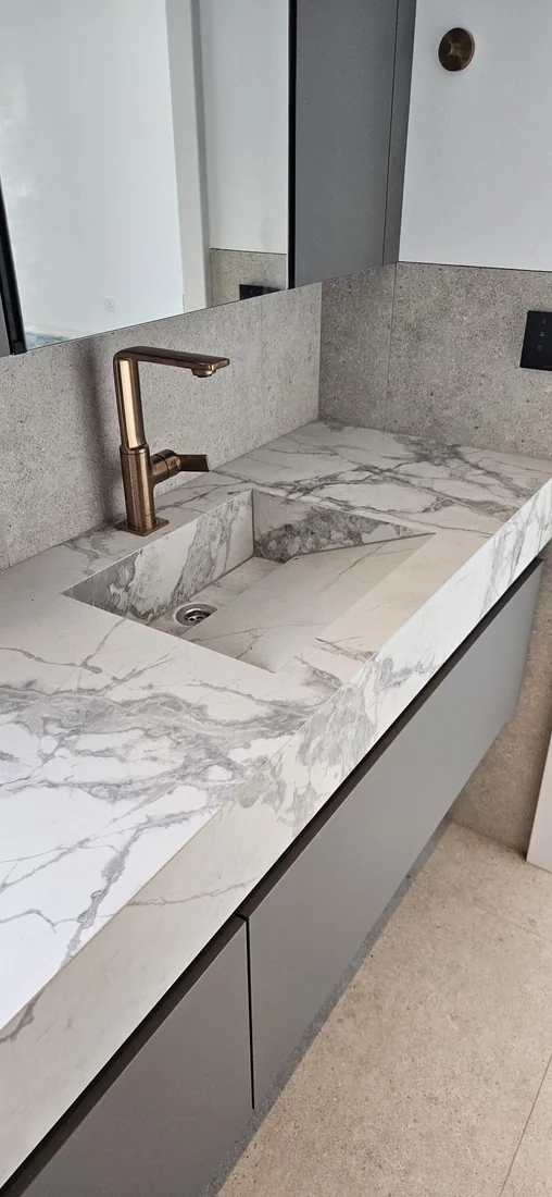 Villa TY – Natural stone & porcelain, Vanities, kitchen, fireplace, exterior, retractable pool (image 3)